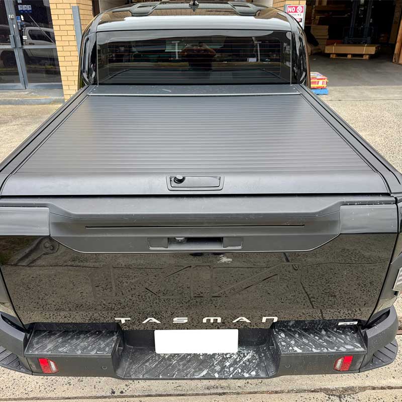 Manual Retractable Roll-Up Tonneau Cover For Kia Tasman (2025–2026)