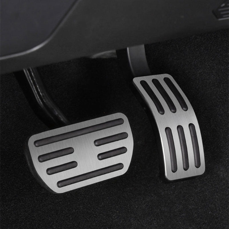 Aluminium Anti-Slip Accelerator & Brake Pedal Covers For GWM Tank 300 (2023-2026)