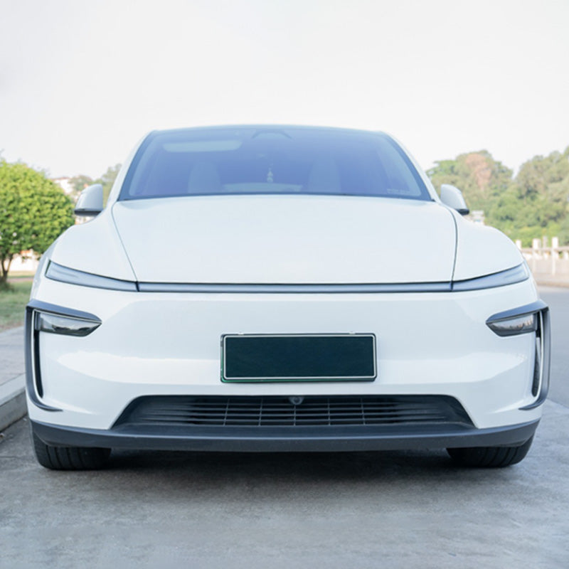 Front view highlighting balanced design with carbon fiber accents.